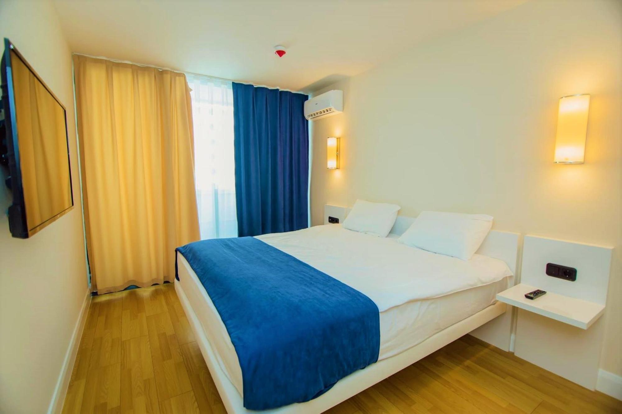 Relax And Unwind Premier Sea View Aparthotel In Batumi Exterior photo